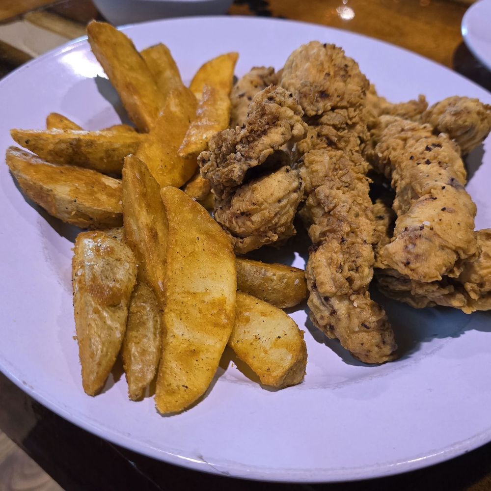 Duke’s Roadhouse - Chicken tenders - Steakhouses Near Me - Maricopa, Arizona Duke’s Roadhouse - Chicken tenders - Steakhouses Near Me - Maricopa, Arizona