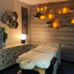 Westerville Chiropractic - Our newly renovated massage room!