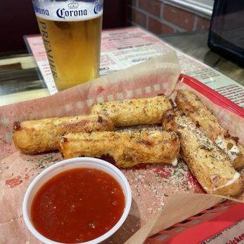 SOLORZANO’S PIZZERIA - Updated March 2026 - 51 Photos & 75 Reviews