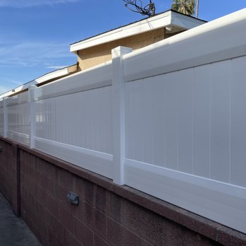 Fantastic Vinyl Fencing - Decks & Railing Near Me - Baldwin Park, California Fantastic Vinyl Fencing - Decks & Railing Near Me - Baldwin Park, California