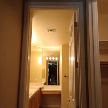 Happy Wall - Replaced damaged drywall in master bathroom - Drywall Installation & Repair Near Me