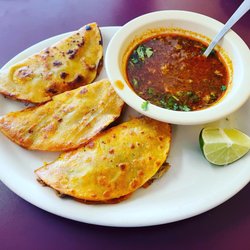 Maddie's La Casita - Quesabirria Tacos