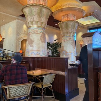 The Cheesecake Factory - Fancy decor - Desserts Near Me - Tulsa, Oklahoma The Cheesecake Factory - Fancy decor - Desserts Near Me - Tulsa, Oklahoma