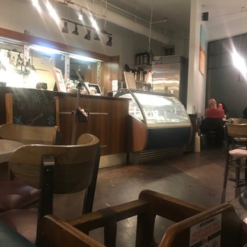 La Vita Dolce - Cashier section - Ice Cream & Frozen Yogurt Near Me - Chapel Hill, North Carolina