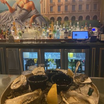 Piedra Santa - Fresh oyster's - Steakhouses Near Me - San Diego, California