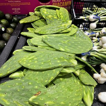 Mercado Gonzalez - Mexican Near Me - Costa Mesa, California