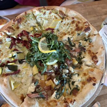 Hideaway House - Kat's Way - Pizza Near Me - Sedona, Arizona Hideaway House - Kat's Way - Pizza Near Me - Sedona, Arizona