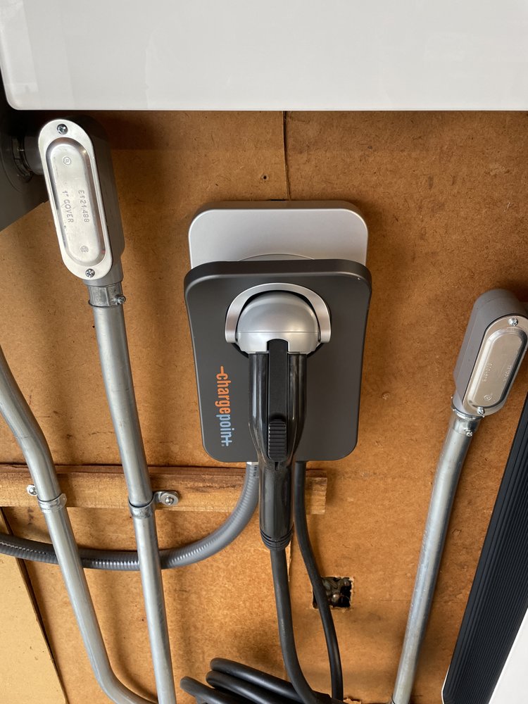 Slide of TomTech Electric