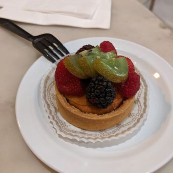 Cocola Bakery - Fruit tart - Bakeries Near Me - San Jose, California