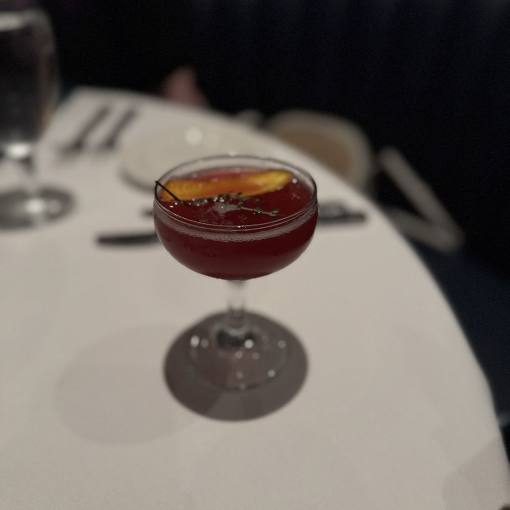 High Cotton - High-Thyme cocktail - Cocktail Bars Near Me - Charleston, South Carolina High Cotton - High-Thyme cocktail - Cocktail Bars Near Me - Charleston, South Carolina