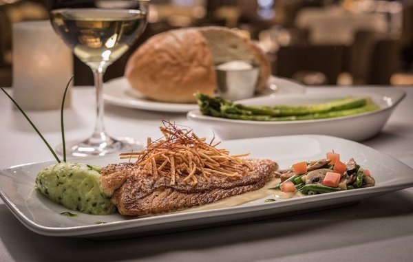 Perry's Steakhouse & Grille by null