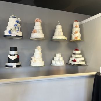 Wedding Wonderland Cake Shop - Display cakes - Custom Cakes Near Me - O’Fallon, Missouri Wedding Wonderland Cake Shop - Display cakes - Custom Cakes Near Me - O’Fallon, Missouri
