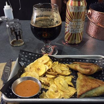 Harlem Hops - Veggie spicy pie - Beer Bar Near Me - New York, New York