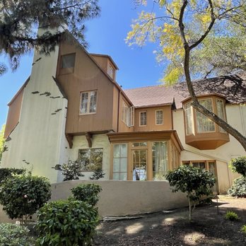 The Langham Huntington, Pasadena - Beautiful cottages! - Hotels Near Me - Pasadena, California