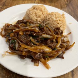 Peking Chinese Restaurant - Mongolian Beef