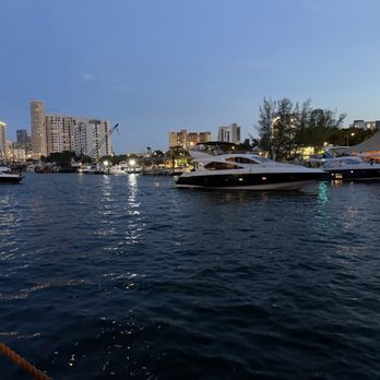 Casablanca - Seafood Near Me - Miami, Florida