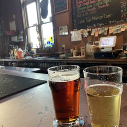 Redwater Irish & Canyon cream Ale. Redwater Irish & Canyon cream Ale.