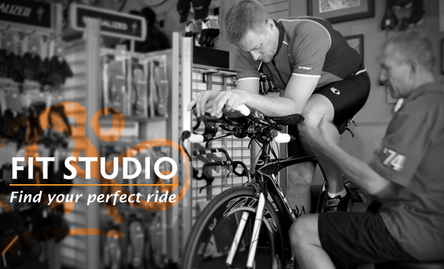 Adventure Cycling Logo