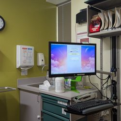 ICHS Holly Park Medical & Dental Clinic