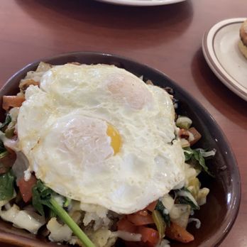 Sunny's Diner - Farmers Skillet with Toasted English Muffin - American Near Me - Tempe, Arizona Sunny's Diner - Farmers Skillet with Toasted English Muffin - American Near Me - Tempe, Arizona
