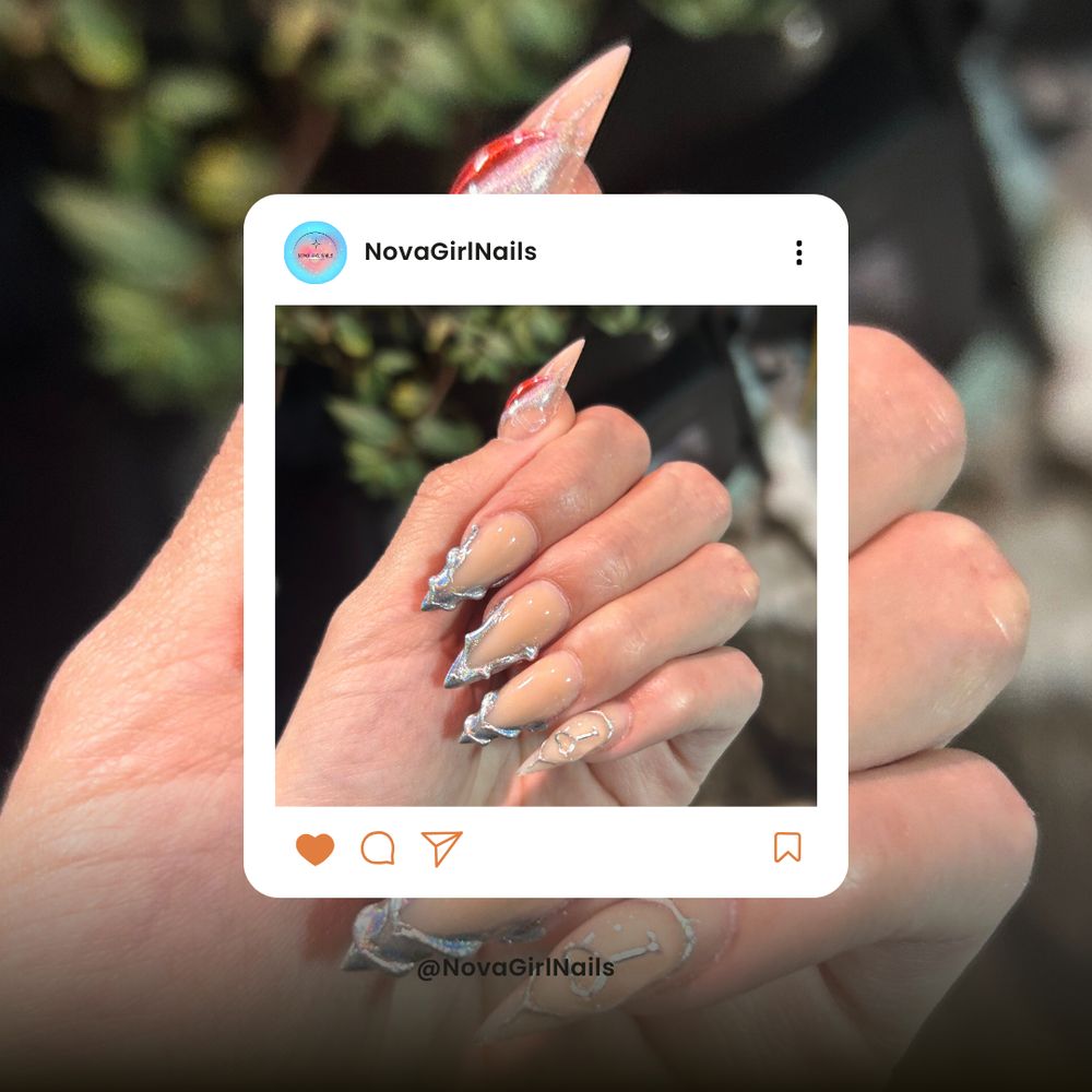 Nova Girl Nails Logo