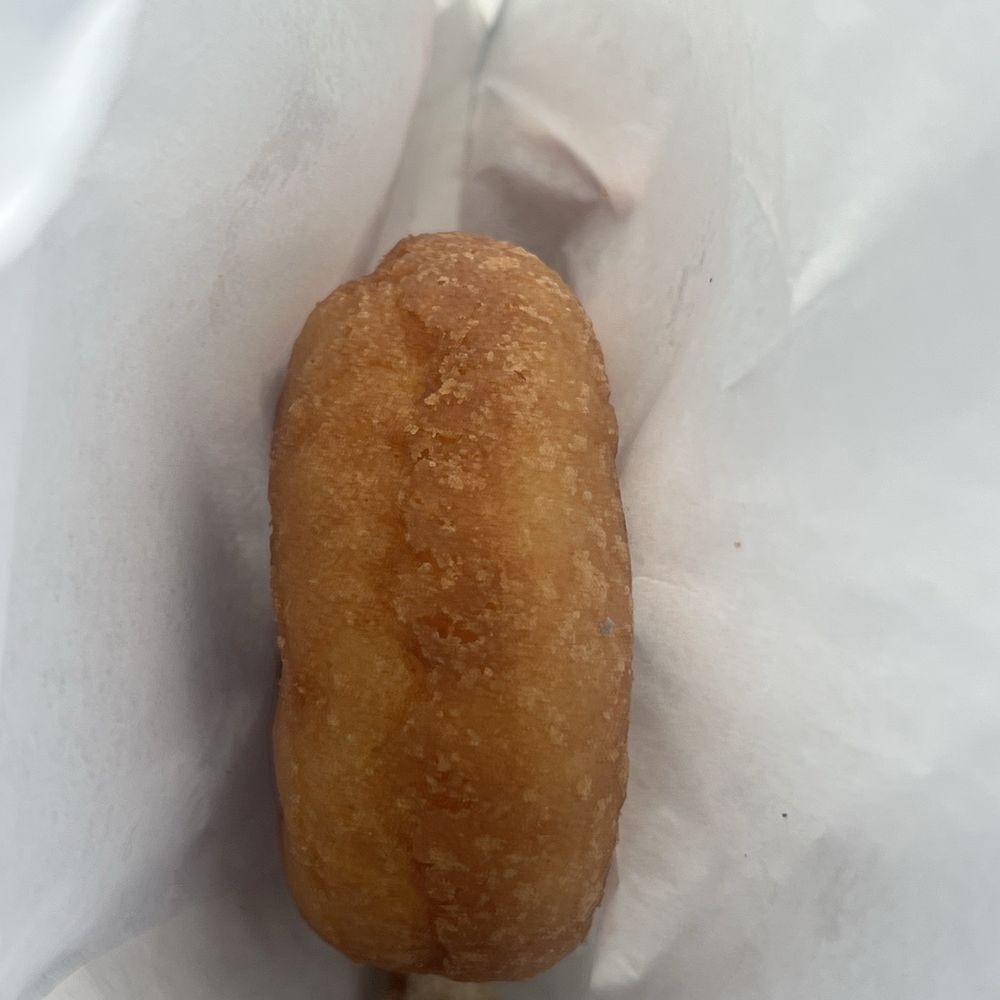 Randy's Donuts - Plain cake donut - Coffee & Tea Near Me - Las Vegas, Nevada Randy's Donuts - Plain cake donut - Coffee & Tea Near Me - Las Vegas, Nevada