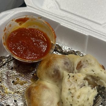 Buono’s Pizza - Garlic Bread Sicilian with Mozzarella - Pizza Near Me - Gilbert, Arizona Buono’s Pizza - Garlic Bread Sicilian with Mozzarella - Pizza Near Me - Gilbert, Arizona