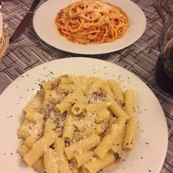 Su e Giu Cucina Romana - Rigatoni alla gricia & all'amatriciana - Italian Near Me - Rome, RM Su e Giu Cucina Romana - Rigatoni alla gricia & all'amatriciana - Italian Near Me - Rome, RM