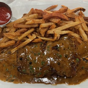 The James - Steak au poivre - American Near Me - Babylon, New York The James - Steak au poivre - American Near Me - Babylon, New York