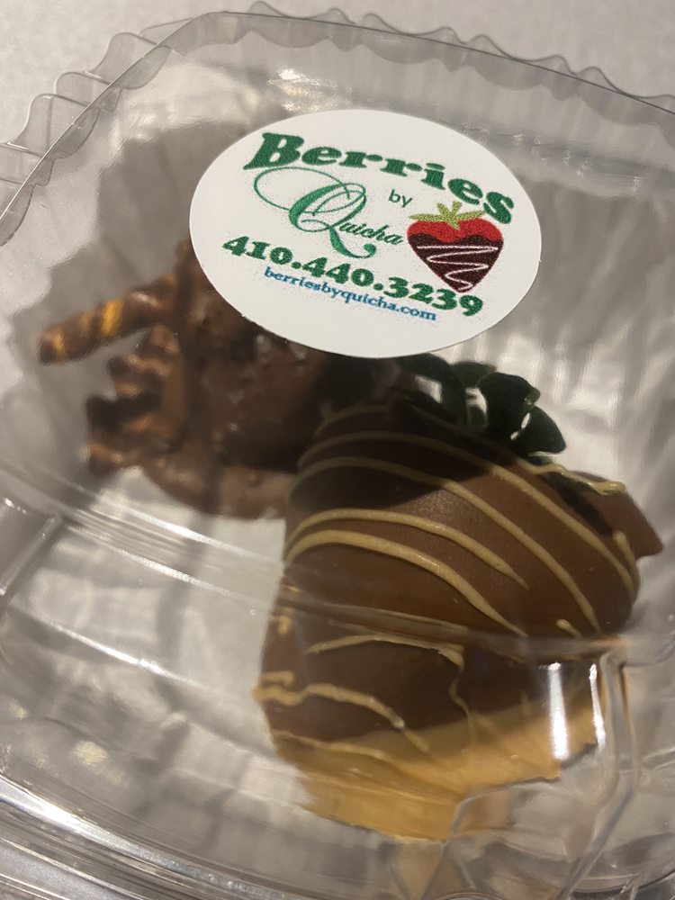 BERRIES BY QUICHA 60 Photos & 21 Reviews Candy Stores 5625 O