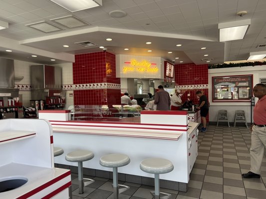 In-N-Out Burger by null