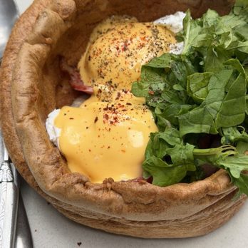 Manuela - Popover Benedict, Sweetheart Ham, Poached Egg, Hollandaise, Greens - New American Near Me - Los Angeles, California