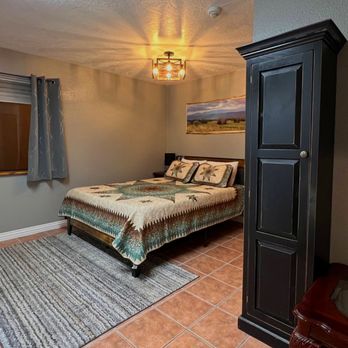 The Snuggle Inn - Hotels Near Me - Loa, Utah The Snuggle Inn - Hotels Near Me - Loa, Utah