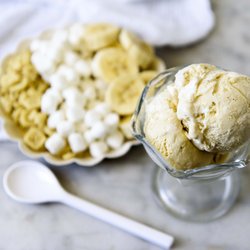 Handel's Homemade Ice Cream - Delicious Banana Cream Pie!