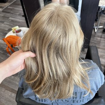 De Cielo Salon & Spa - Before - Hair Extensions Near Me - Burbank, California De Cielo Salon & Spa - Before - Hair Extensions Near Me - Burbank, California