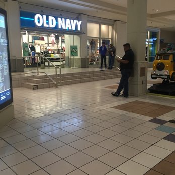 Buckle - Shopping Centers Near Me - Albuquerque, New Mexico