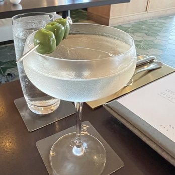 Solera - Martini - Lounges Near Me - Honolulu, Hawaii