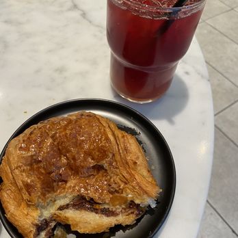 Buzz and Bustle Coffee & Bodega - The Village Dallas - really delicious tea & croissant - Coffee & Tea Near Me - Dallas, Texas Buzz and Bustle Coffee & Bodega - The Village Dallas - really delicious tea & croissant - Coffee & Tea Near Me - Dallas, Texas