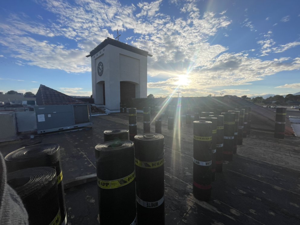 Slide of T & U Roofing