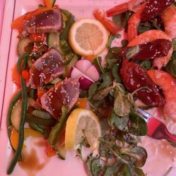 Tuna and shrimp salad