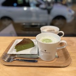 Nana's Green Tea - Matcha Latte, Hojicha Latte and Matcha Basque Cheesecake