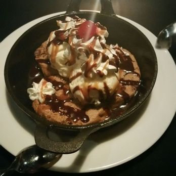Curly's Grille - Cookie skillet - Caribbean Near Me - Lackawanna, New York