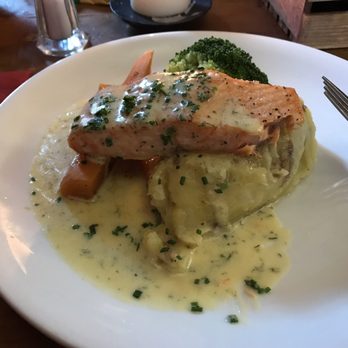 Hootananny - Baked Salmon - Music Venues Near Me - Inverness, HLD Hootananny - Baked Salmon - Music Venues Near Me - Inverness, HLD