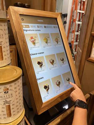 Amorino Gelato - Houston River Oaks by null