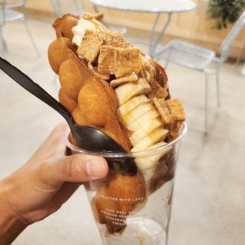 Iceskimo - Snickerdoodle Bubble Waffle - Desserts Near Me - Chula Vista, California Iceskimo - Snickerdoodle Bubble Waffle - Desserts Near Me - Chula Vista, California