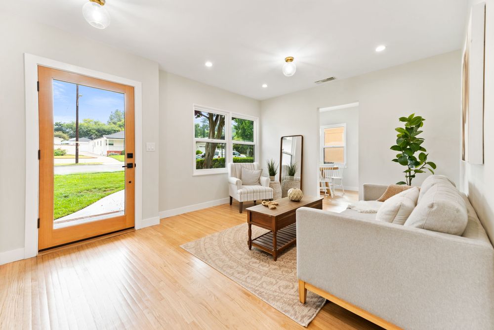 Slide of Foothill Renovators