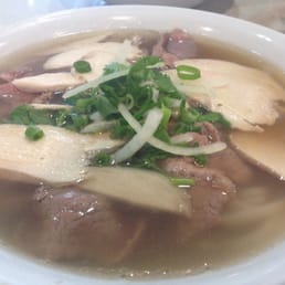 Pho Bo Ga (m) Pho Bo Ga (m)