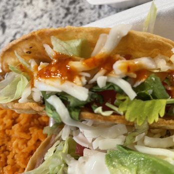 Los Primos Taqueria - Combo plate Yummo - Mexican Near Me - Bradenton, Florida Los Primos Taqueria - Combo plate Yummo - Mexican Near Me - Bradenton, Florida