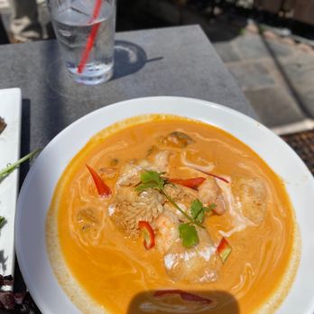 Baramee Thai Restaurant - SP Harbor Curry - Thai Near Me - San Pedro, California Baramee Thai Restaurant - SP Harbor Curry - Thai Near Me - San Pedro, California