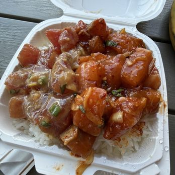 Ono Seafood - Seafood Near Me - Honolulu, Hawaii